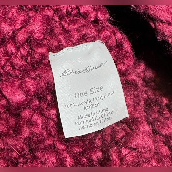 Eddie Bauer Burgundy Cable Knit Beanie Hat One Size

￼ - Picture 3 of 3